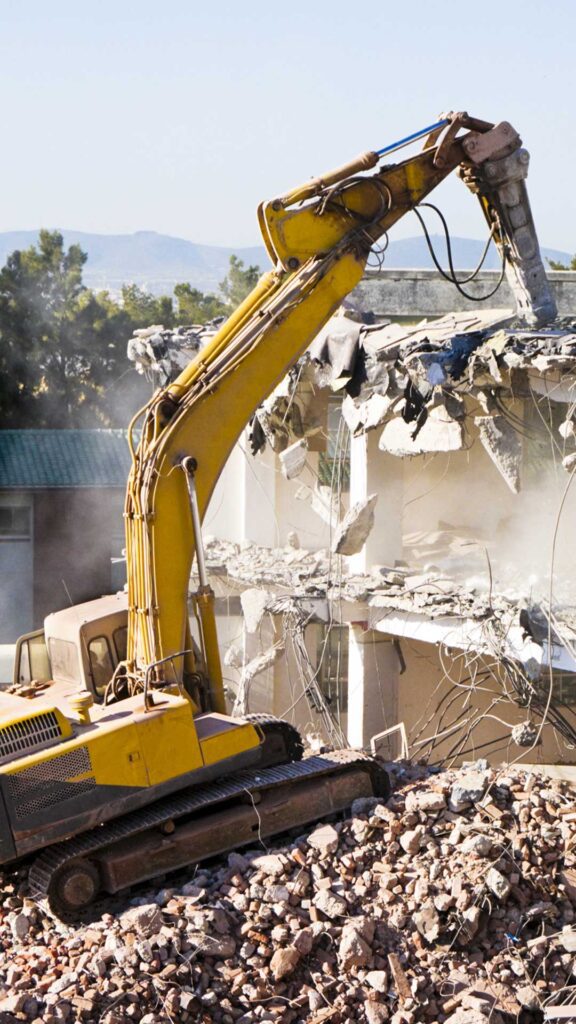 Agence M Com Marseille Les Compagnons de lenvironnement Demolition